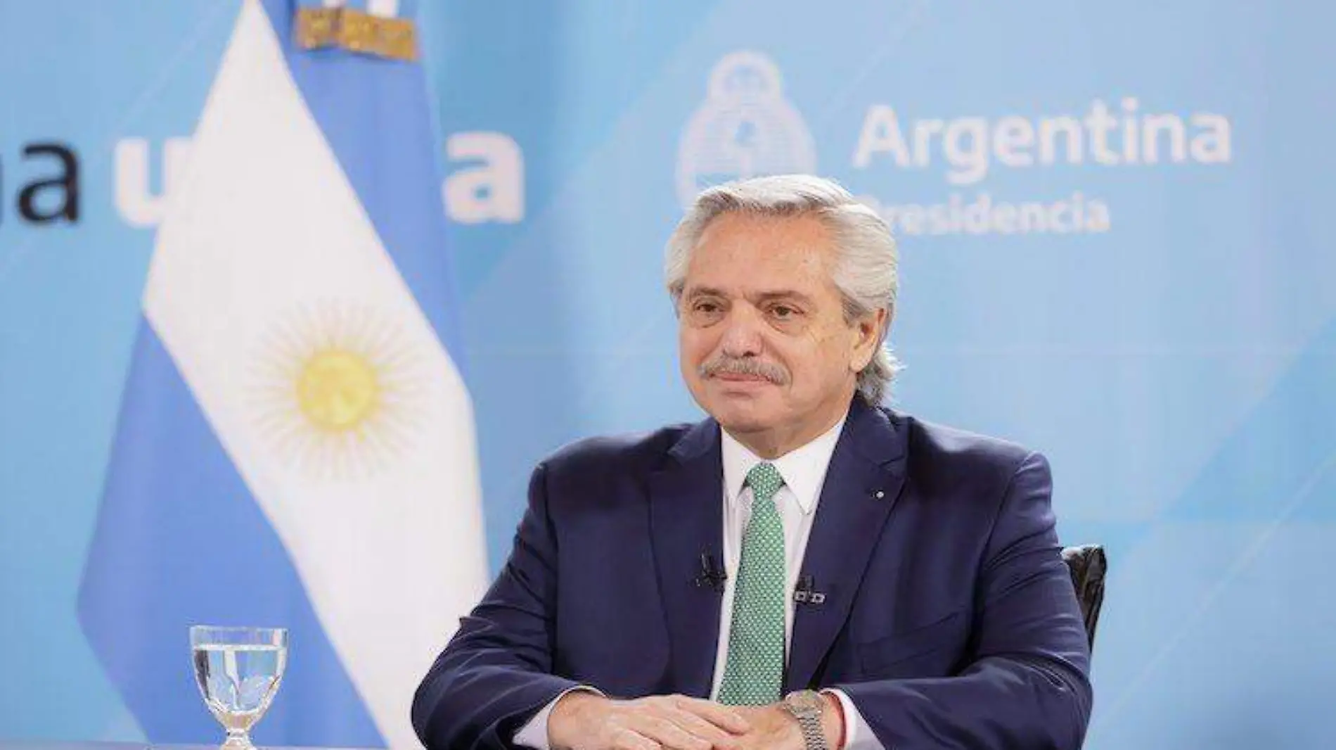 Alberto Fernández envuelto en polémica